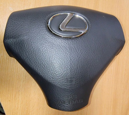 TOYOTA 4513048110C0 Подушка безопасности водителя в наличии Винница