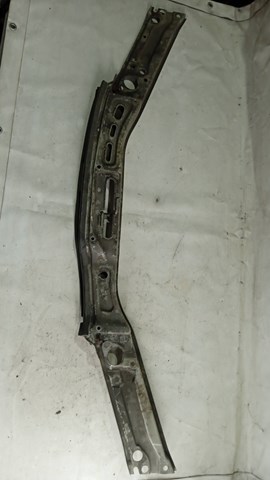 VAG 4A0805591A Верхняя рамка радиатора в наличии Винница