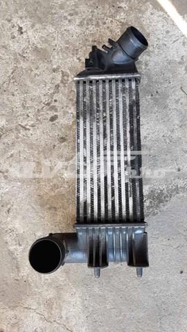 Радиатор интеркуллера 9637809480 PEUGEOT