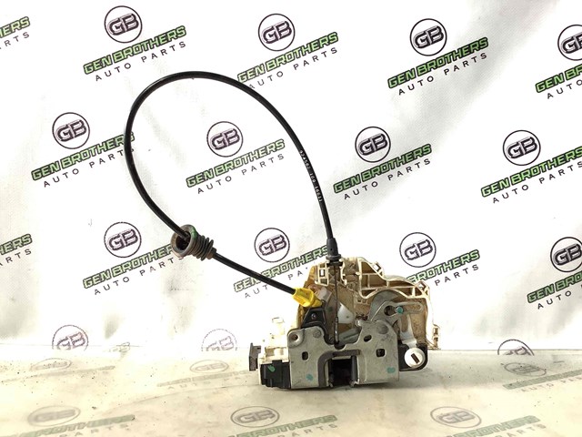 04589923AD CHRYSLER Замок двери задней левой купить в Украина