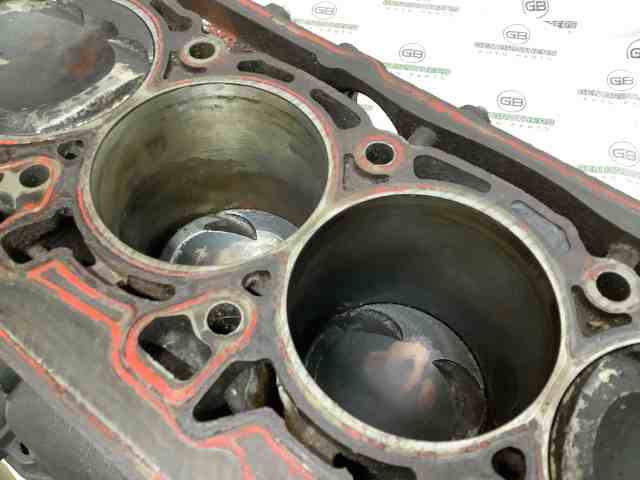 VAG 06K103023F Двигатель в сборе в наличии Житомир