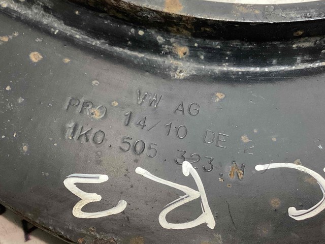1K0505323N VAG Рычаг задней подвески верхний купить в Кривой Рог