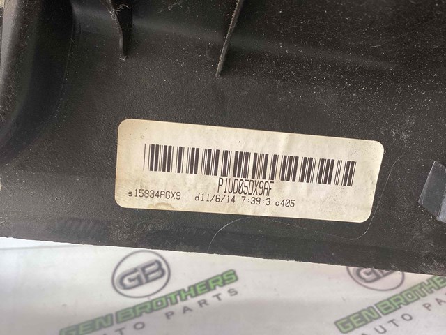 1UD05DX9AF Облицовка багажного отсека левая купить Черкассы
