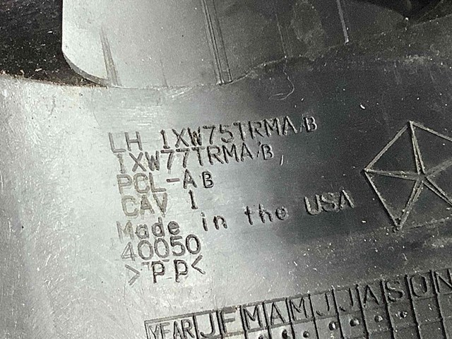 1XW75DX9AB CHRYSLER Обшивка стойки кузова внутренняя передняя левая купить в Каменское