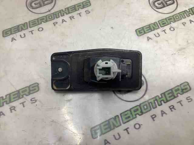 26510AR00A NISSAN Фонарь подсветки заднего номерного знака купить в Ровно