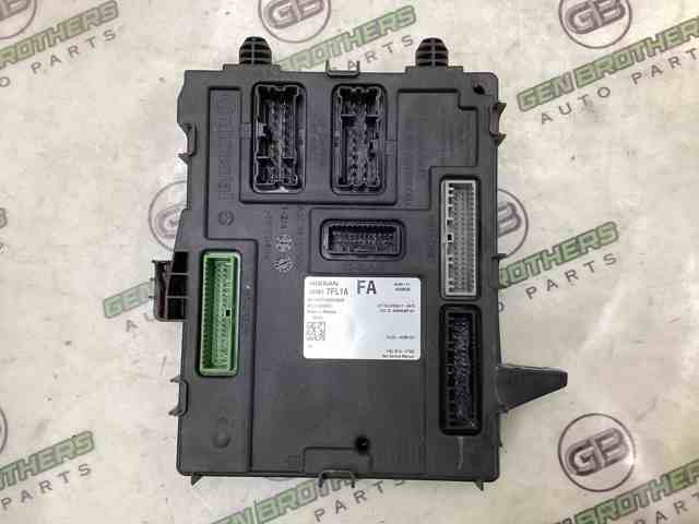 Блок комфорта 284B17FL1A NISSAN