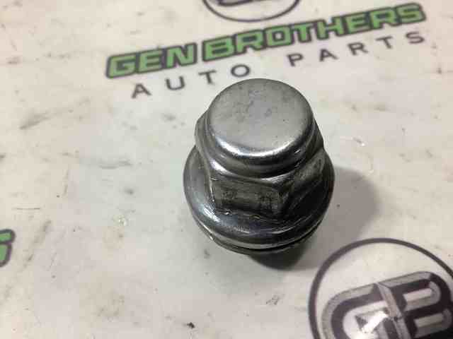 Гайка колесная 40224JK00A NISSAN