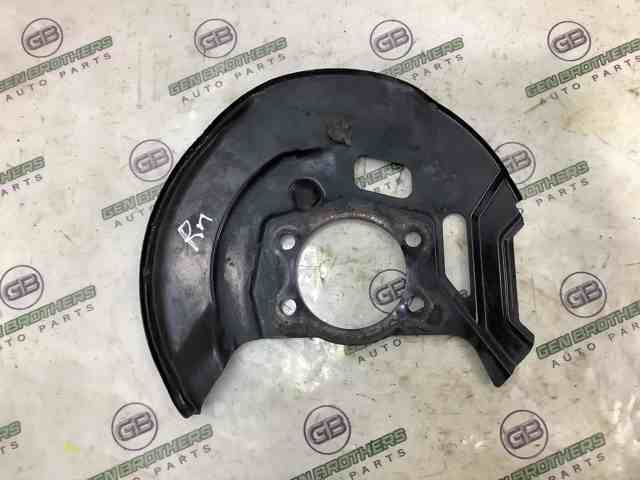 Кожух тормозного диска переднего правого 411514BT0A NISSAN