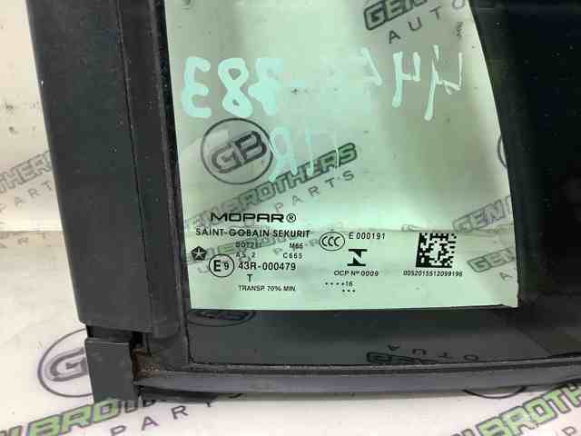 CHRYSLER 4787710AA Стекло-форточка двери передней правой в наличии Винница