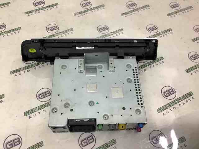 4G0035746F VAG Магнитола (радио AM/FM) купить в Хмельницкий