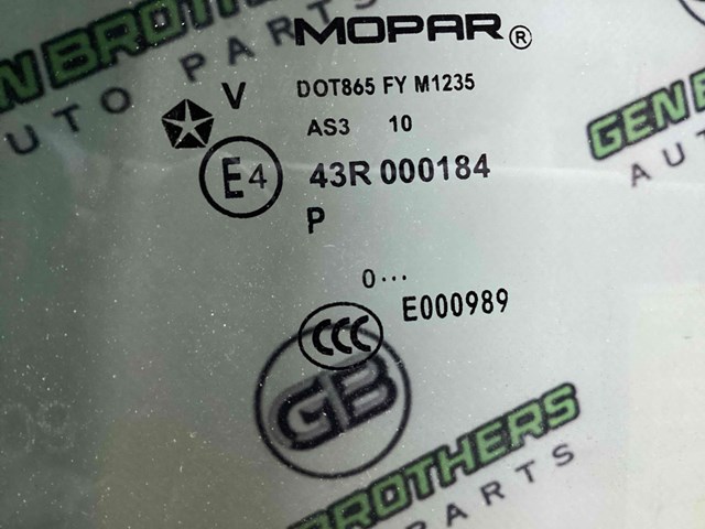 5074225AC CHRYSLER Стекло двери задней левой купить в Чернигов