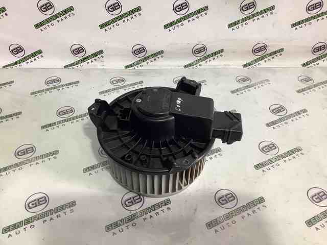 Мотор вентилятора печки (отопителя салона) 5191345AA CHRYSLER