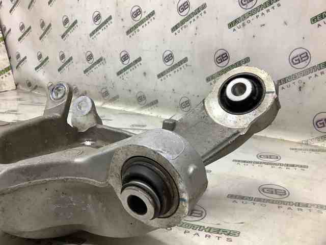 52710GI000 HYUNDAI Цапфа задняя левая купить в Тернополь