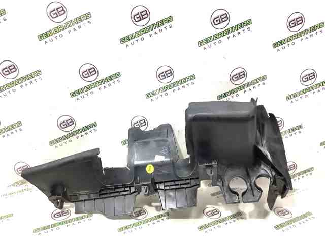 561121284A VAG Верхний дефлектор радиатора купить в Чернигов
