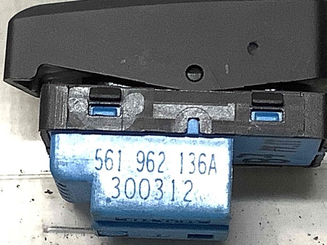 561962136A VAG купить в Запорожье