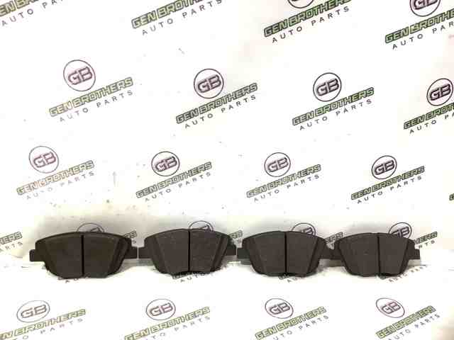 Колодки тормозные передние дисковые 581013QA50 HYUNDAI