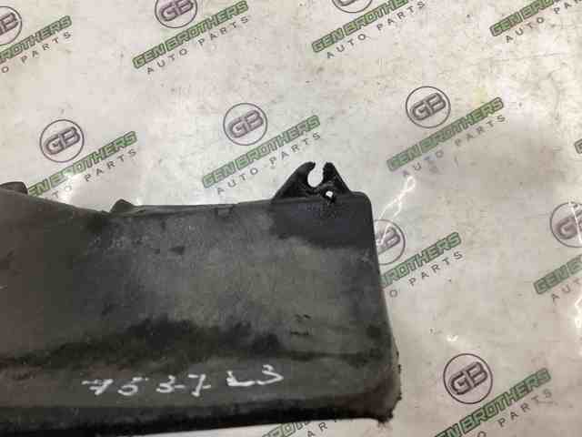 VAG 5C6075101A Задние брызговики в наличии Сумы
