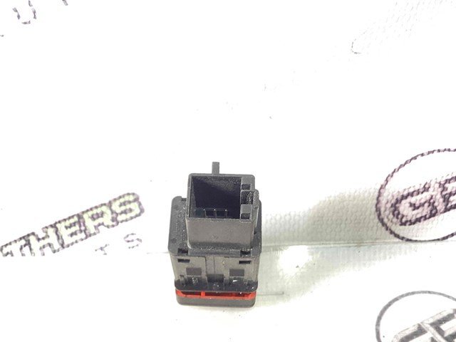 5C6953509B Кнопка аварийки купить Житомир