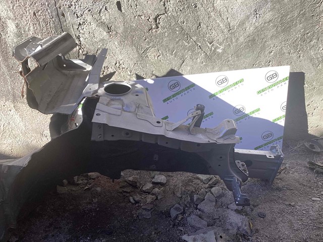 HYUNDAI 645024R000 Арка крыла переднего правого в наличии Ужгород