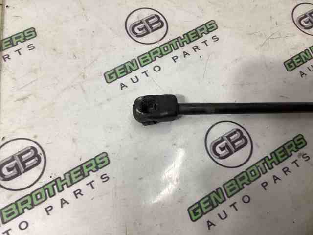 NISSAN 654714RA0A Амортизатор капота в наличии Запорожье