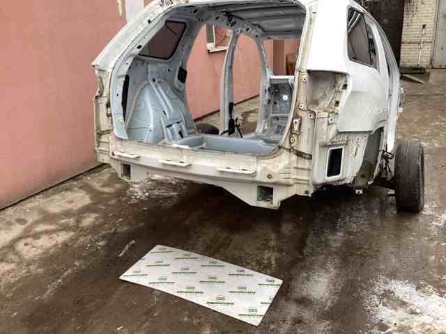 68038966AB Панель багажного отсека задняя купить Украина