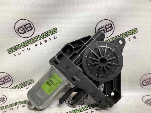 Моторчик стеклоподъемника двери задней, левой 68079285AB CHRYSLER