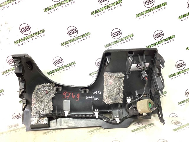 NISSAN 681064GF0A в наличии Павлоград