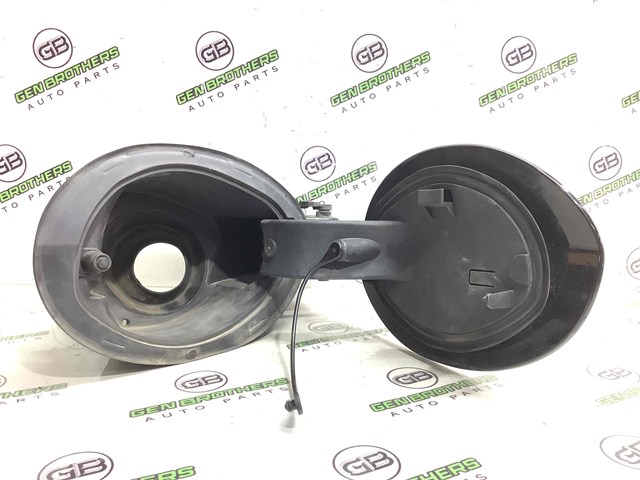 68137577AA CHRYSLER Лючок бензобака купить в Кривой Рог