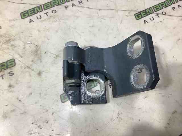 68246418AA CHRYSLER Петля двери задней левой купить в Тернополь