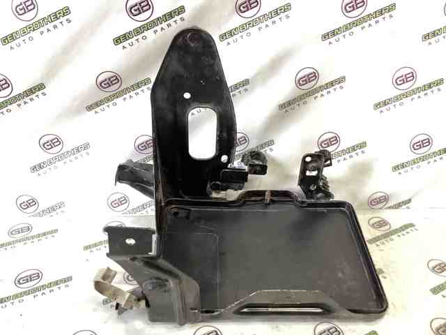 Подставка аккумулятора 68247459AA CHRYSLER