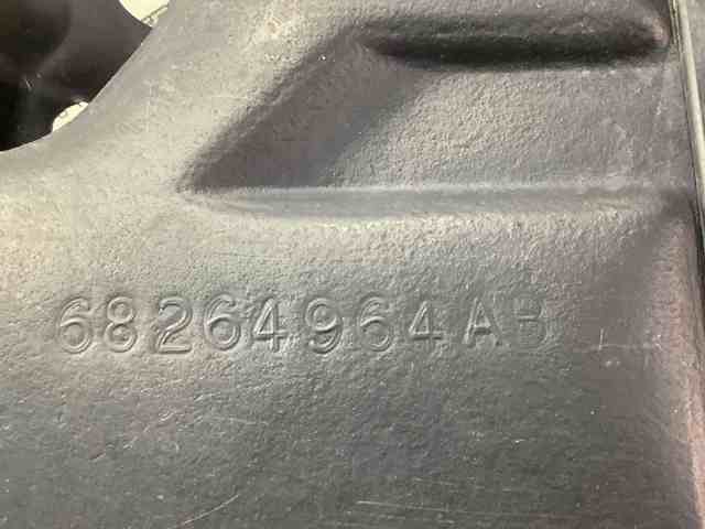 CHRYSLER 68264964AB Защита днища левая в наличии Павлоград