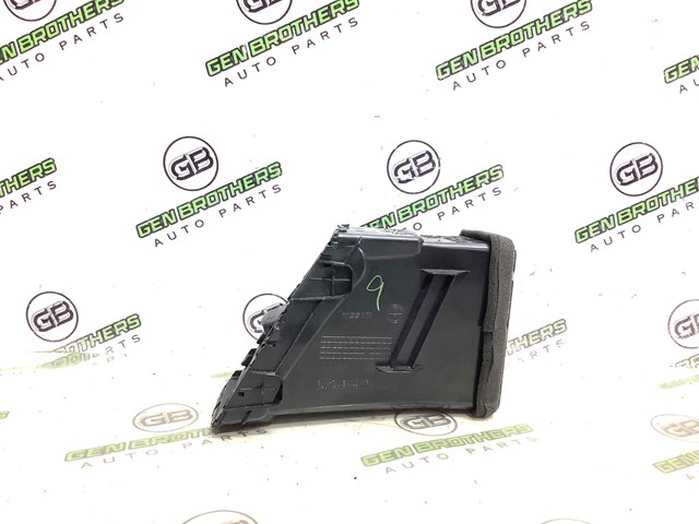 NISSAN 687513JA0A в наличии Винница