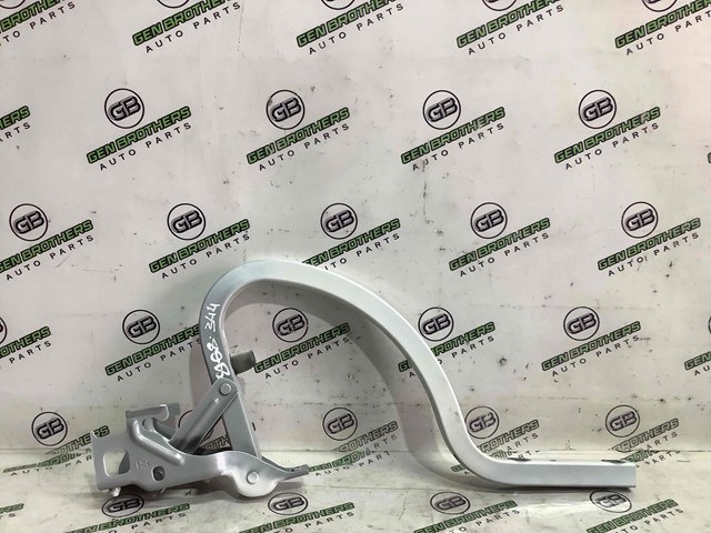 Петля крышки багажника 792203S000 HYUNDAI