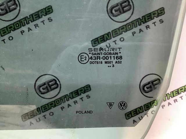 VAG 7L0845201B Стекло двери передней левой в наличии Ирпень