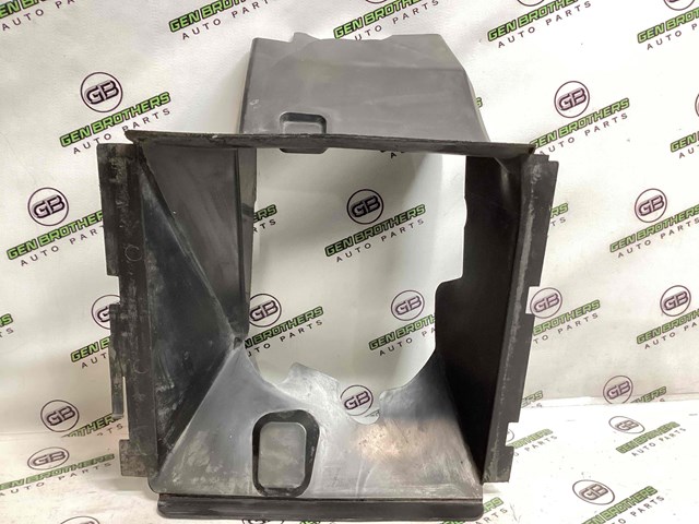 7L6117336A VAG Воздуховод (дефлектор) радиатора интеркуллера правый купить в Хмельницкий