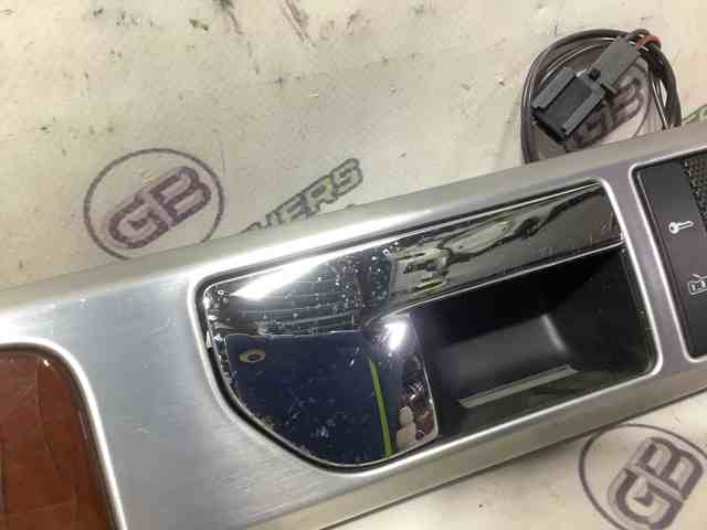VAG 7L6867440 в наличии Кривой Рог