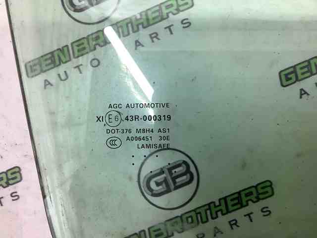 NISSAN 803009NC0A Стекло двери передней правой в наличии Одесса