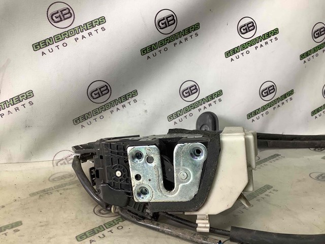813214C010 HYUNDAI купить в Павлоград