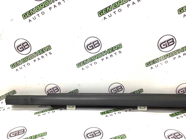 82220D4000 HYUNDAI купить в Житомир