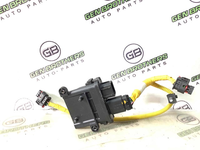 HYUNDAI 889503Q500 в наличии Ужгород