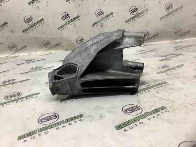 8K0199307CC VAG Кронштейн подушки (опоры) двигателя левой купить в Украина