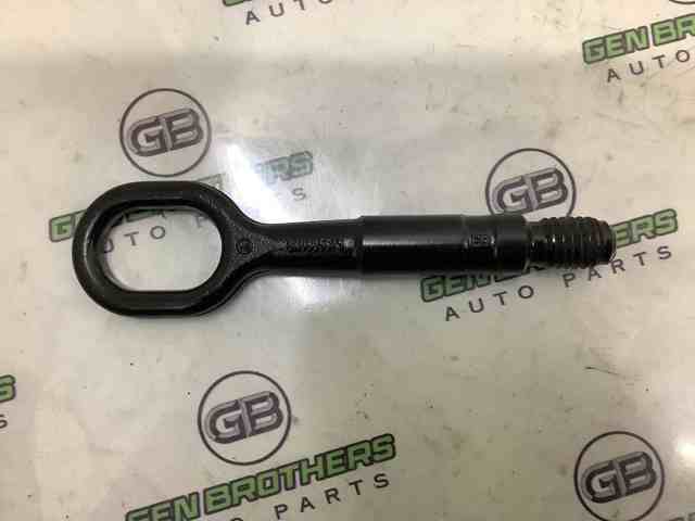 Крюк буксировочный 8K0805615 VAG