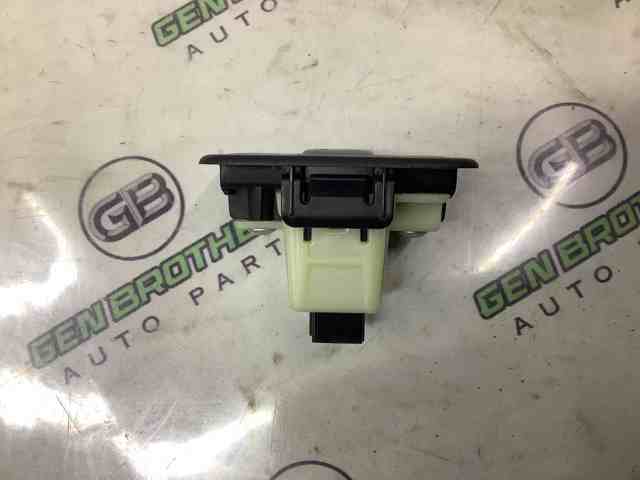 909703JA0A NISSAN купить в Ужгород