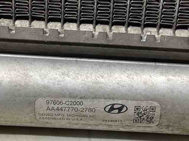 97606C2000 HYUNDAI Радиатор кондиционера купить в Львов