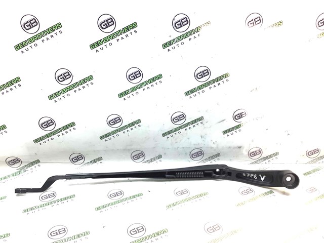98311C1000 Поводок стеклоочистителя купить Ирпень