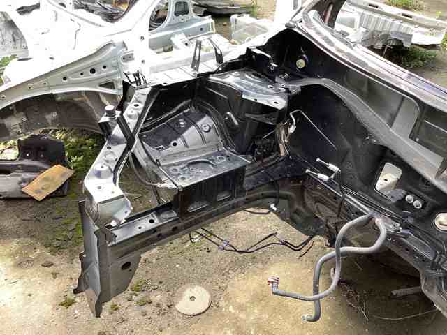 NISSAN F41204BAMA Арка крыла переднего правого в наличии Украина