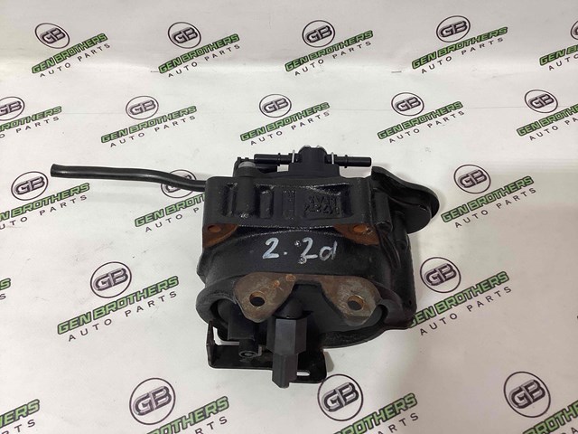 Топливный фильтр LR001313 LAND ROVER