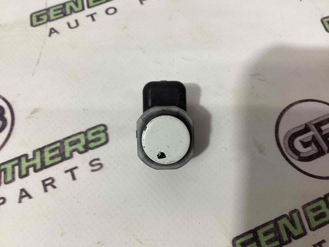 Датчики парковки задний LR038533 LAND ROVER