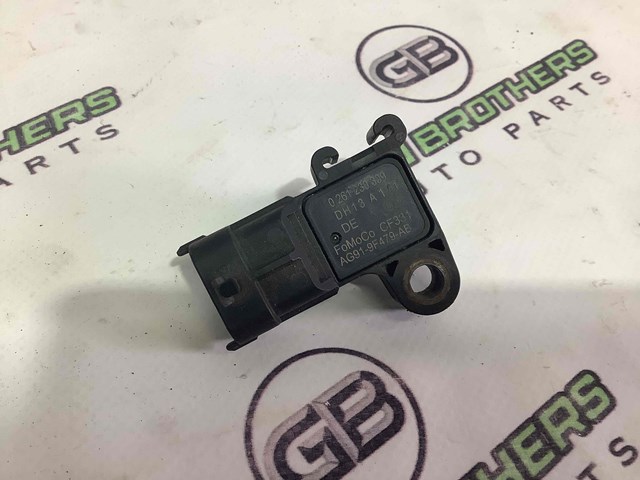 Датчик абсолютного давления в коллекторе LR038762 LAND ROVER