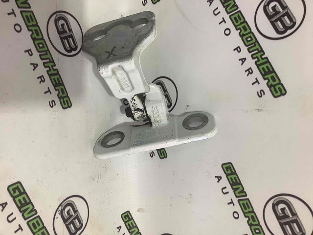 LR042352 LAND ROVER Петля двери передней правой купить в Винница